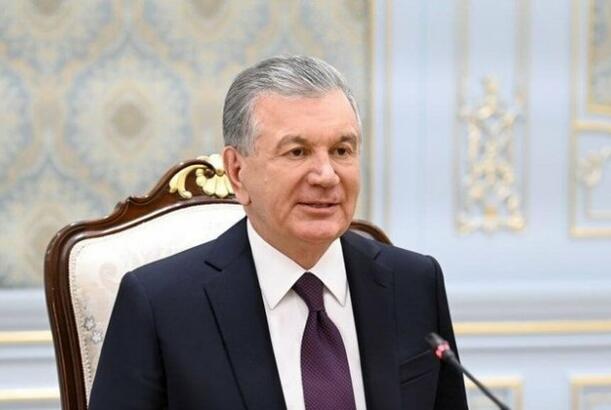 Mirziyoyev Azərbaycana yola düşdü