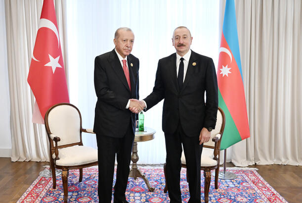 İlham Əliyev Xankəndidə Rəcəb Tayyib Ərdoğanla görüşüb