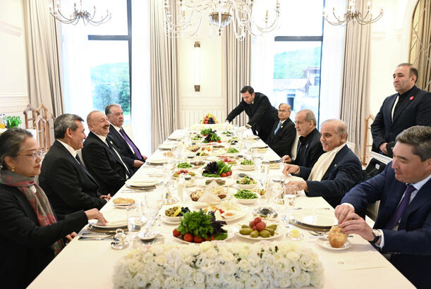 Şuşada rəsmi nahar...