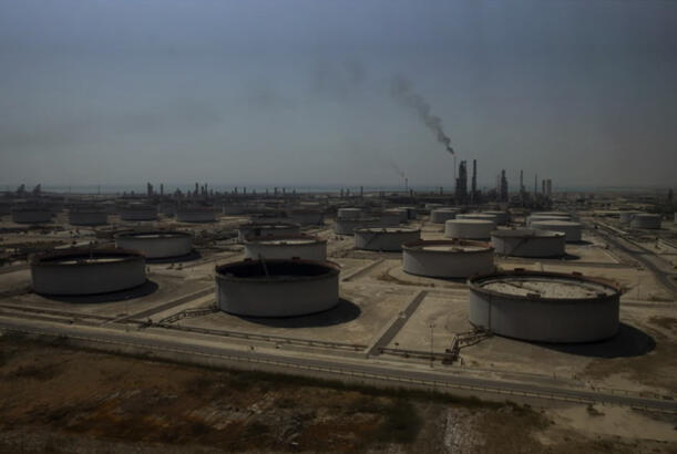 OPEC+ gündəlik neft hasilatını yarım milyon barel artıracaq