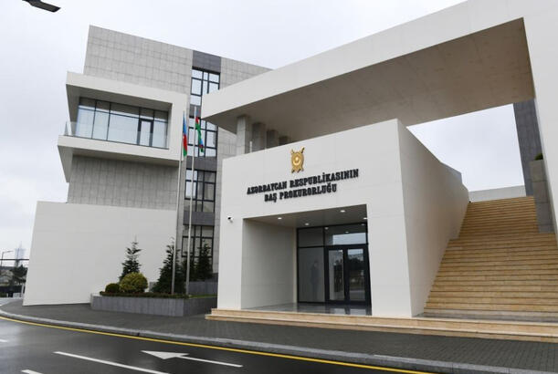 20 yaşlı qızın binadan yıxılaraq ölməsi faktı ilə bağlı cinayət işi başlanıb