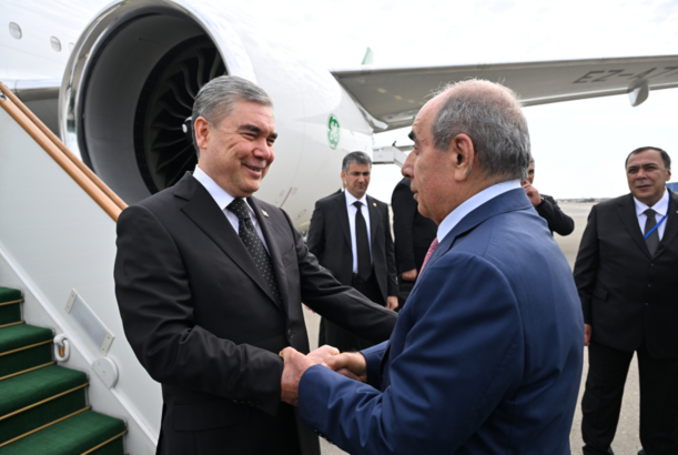 Türkmənistan Xalq Məsləhətinin sədri Azərbaycana səfərə gəlib - FOTO