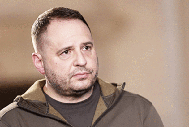 "Tramp ilin sonuna qədər Ukraynadakı müharibəni bitirə bilər"