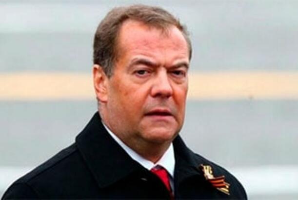 Medvedev NATO ölkələrini qabaqlayıcı zərbələrlə hədələyir