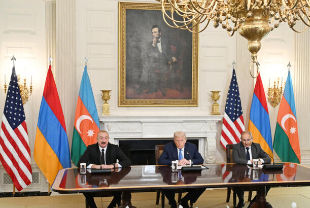 Ərəb ölkələri Azərbaycanla Ermənistan arasında əldə edilmiş razılaşmanı alqışlayır