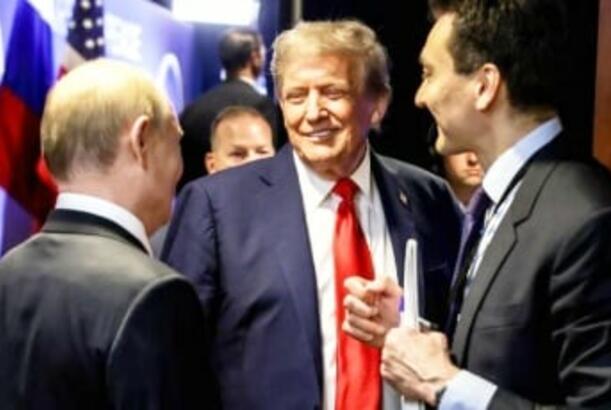 Tramp Putinlə görüşünü “10-dan 10” qiymətləndirib...