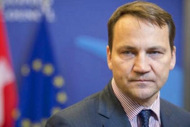 Radoslav Sikorski: Ukraynanın 30 il təhlükəsizlik zəmanəti var...