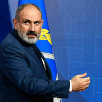 Aİ Paşinyandan bunu tələb edir