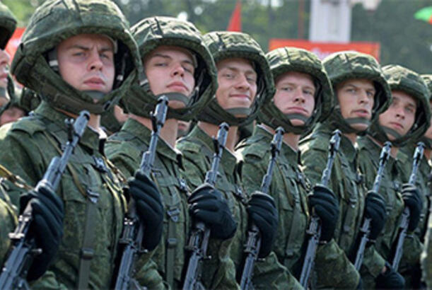 Belarus daha bir kateqoriya vətəndaşı orduya çağırmaq istəyir...
