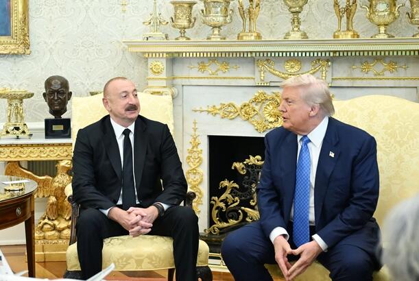 Donald Tramp İlham Əliyevə davamlı dəstəyinə görə təşəkkür edib
