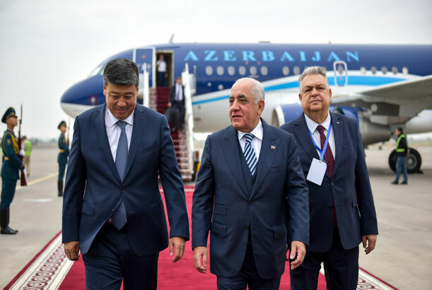 Əli Əsədov Qırğızıstana gedib