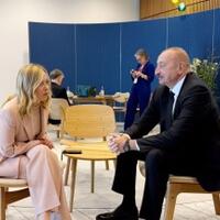 Aliyev congratulates Meloni as her government sets longevity record