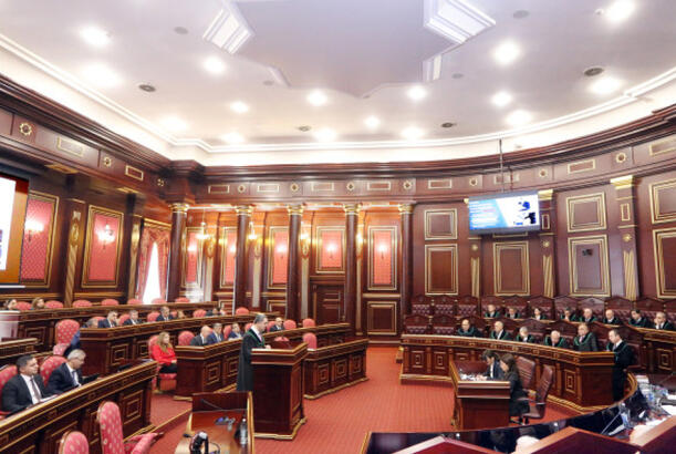 Ali Məhkəmə Plenumunun növbəti iclası keçirilib