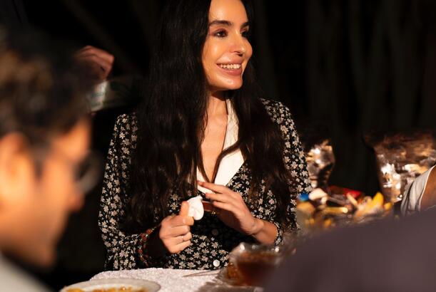 Лейла Алиева встретилась с участницей проекта "Молодой пчеловод" в Габале