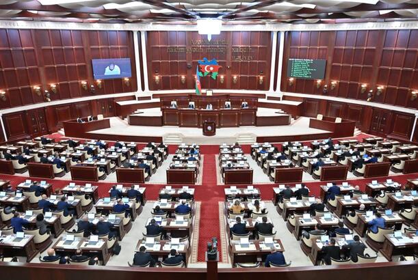 Milli Məclisin payız sessiyası üzrə növbəti plenar iclası keçirilib - YENİLƏNİB/FOTOLAR