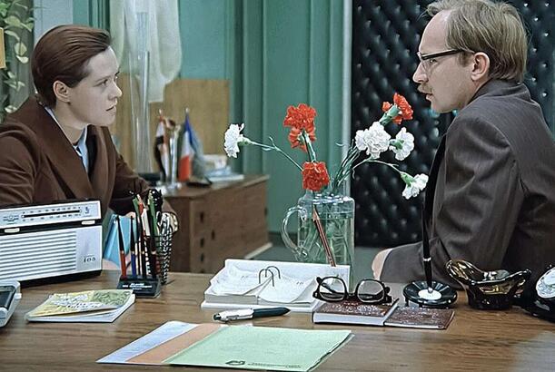 Novoseltsev Lyudmila Kaluginanın qəlbini necə ələ ala bilir..?