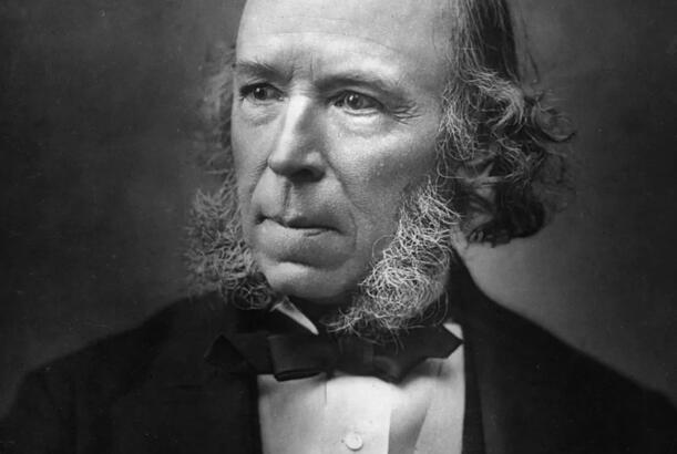 Bioloji dünyadan sosial dünyaya keçid