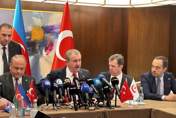 Böyük Birlik Partiyasının sədrinin mətbuat konfransı keçirilib - YENİLƏNİB/FOTOLAR