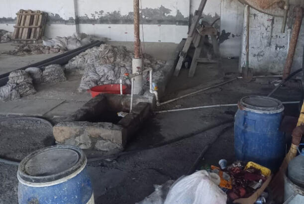 Heyvan mənşəli məhsulların emalı müəssisəsinin qanunsuz fəaliyyət göstərdiyi aşkarlanıb - FOTOLAR