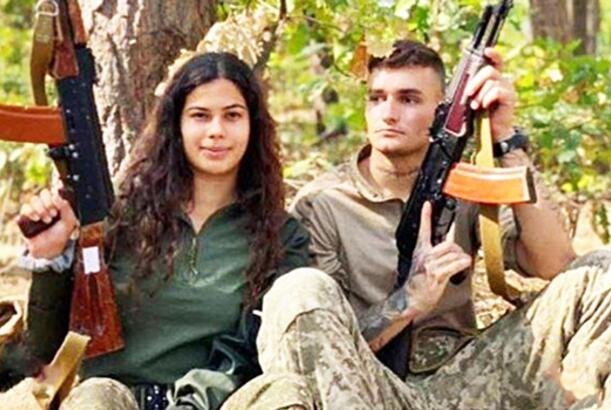 Ukraynada döyüşən braziliyalı əsgər və həyat yoldaşı birgə foto paylaşıblar...