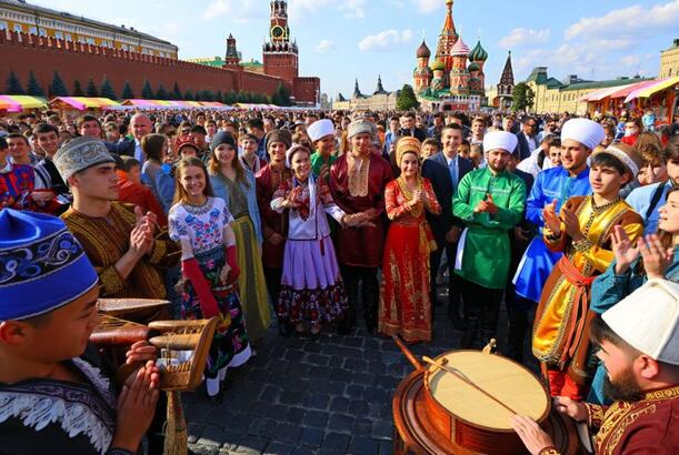 20 ildən sonra Moskvada 20 faiz rus qalacaq..?