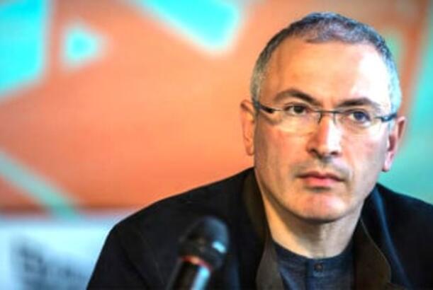 Xodorkovski Rusiya ilə yeni soyuq müharibə barədə xəbərdarlıq etdi