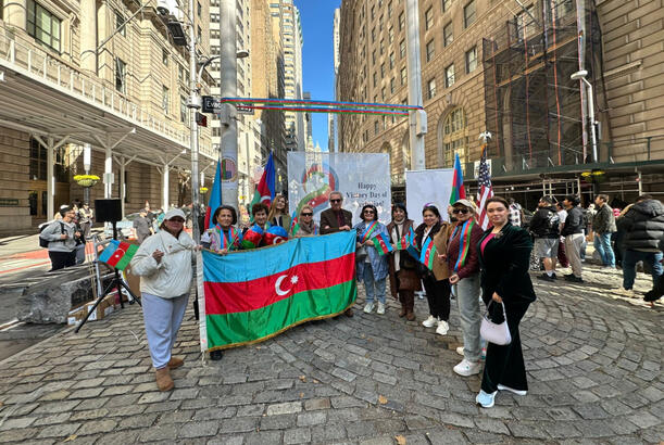 Azerbaijani State Flag raised in New York’s famous park