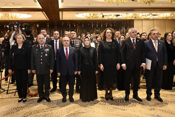 Şimali Kiprin müstəqilliyinin 42-ci ildönümü münasibətilə tədbir... -YENİLƏNİB