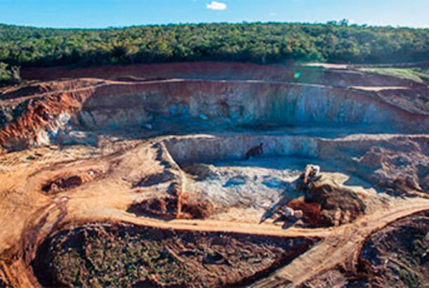 Qərb vacib minerallar uğrunda yarışda qalib gələ bilər…