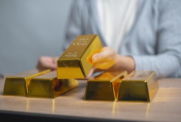 Rusiya artıq qızıl ehtiyatlarını satır