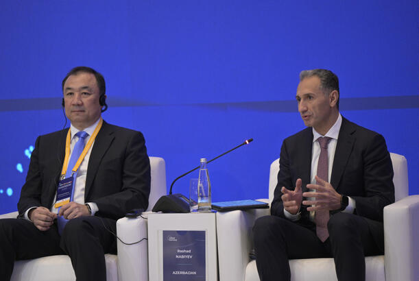 Azərbaycan Özbəkistanda keçirilən Trans-Xəzər Beynəlxalq Nəqliyyat Dəhlizi Forumunda təmsil olunub