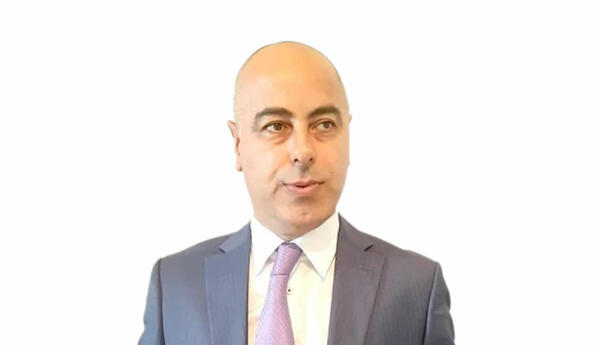 Paşinyan kimin əlinə “oynayır”?
