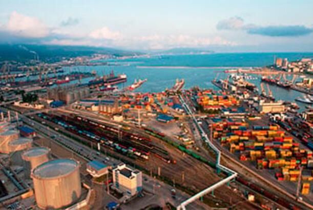 Rusiyanın Qara dəniz limanlarından neft ixracı çöküb...