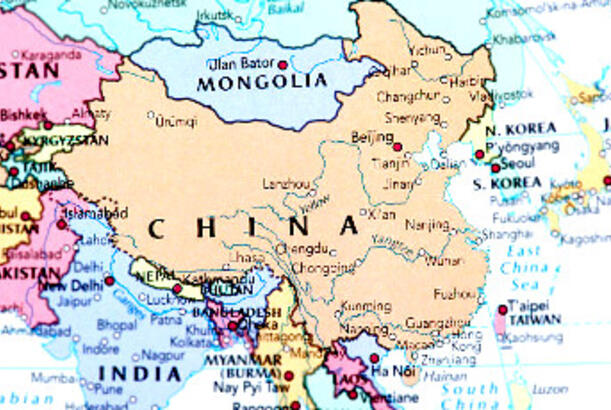 Rusiya Monqolustandakı iqtisadi mövqeyini sürətlə itirir...