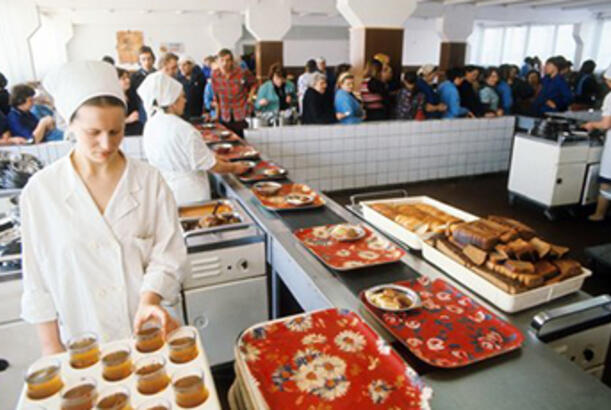 Rusiyada qida istehsalı 15 ildə ilk dəfə azalır...