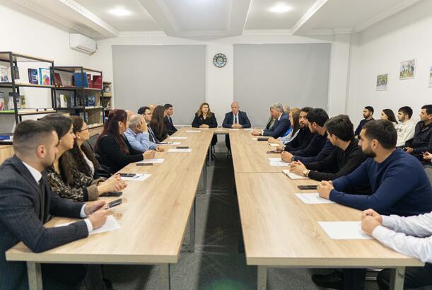 “Energy Talks” layihəsi çərçivəsində SDU-da seminar keçirilib - FOTOLAR