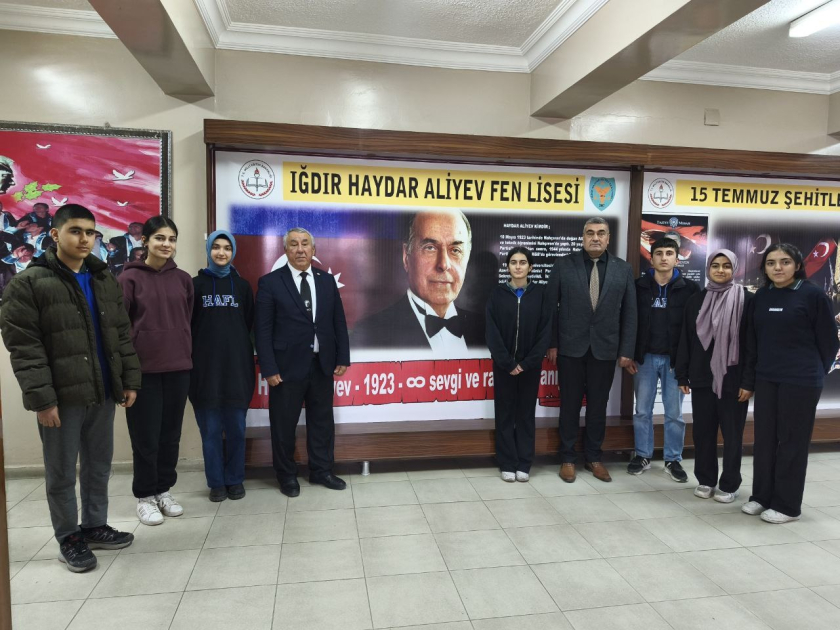 İğdırda Ulu Öndər Heydər Əliyevin xatirəsi anılıb