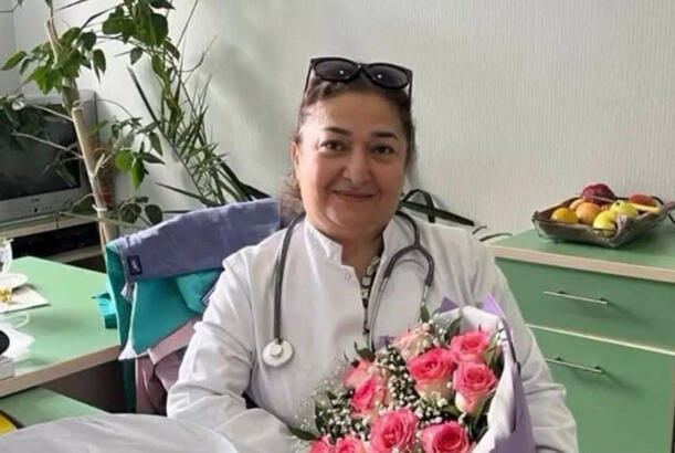 6 uşaq anasını həyata qaytaran həmin həkim - FOTO 