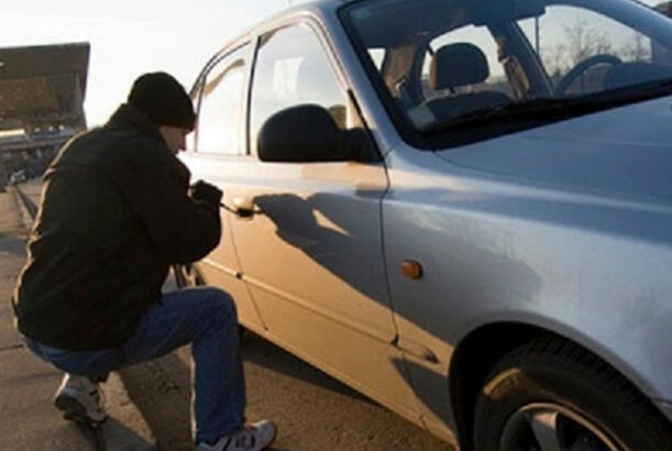 Biləsuvarda avtomobil qaçıran şəxslər saxlanılıb