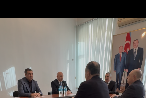 SƏS qəzeti redaksiyasında dəyirmi masa keçirilib...