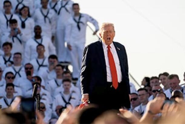 Trampın təkəbbür donanması..?