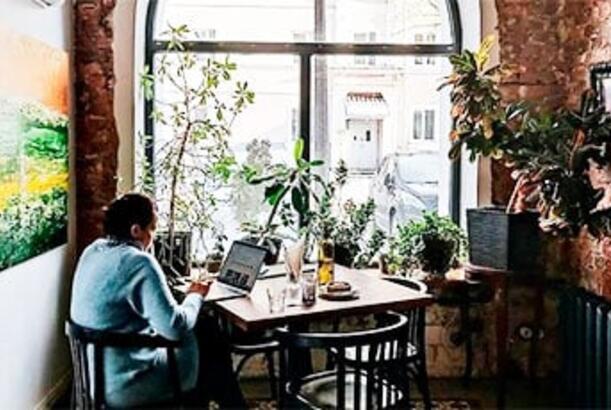 Rusiyada minlərlə kafe, restoran və suşi bar bağlanır...