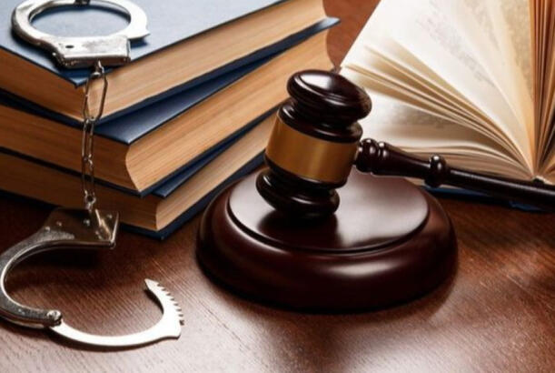 Axtarışda olan 13 nəfər istintaqa təhvil verilib