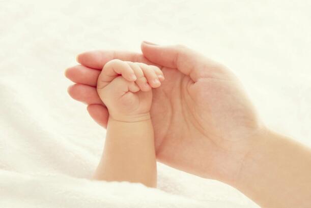 Xaçmazda körpə evdə doğuş zamanı ölüb