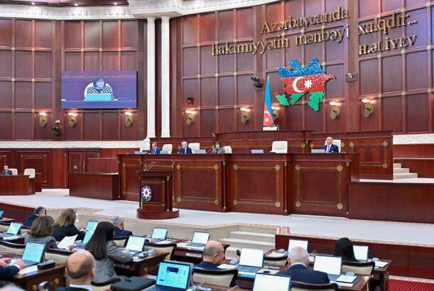 Milli Məclisin son plenar iclası başlayıb, gündəlikdə 15 məsələ var