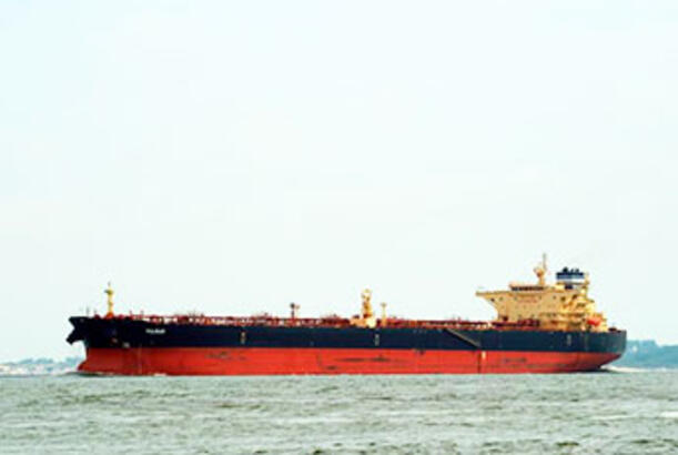 ABŞ qüvvələrindən qaçan Venesuela tankerinin üzərində Rusiya bayrağı..?