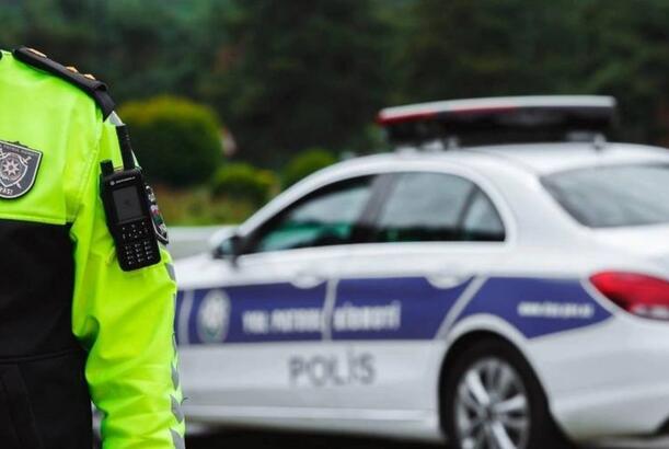 Müşahidə olunan qarlı və şaxtalı hava avtomobil yollarında hərəkəti çətinləşdirir  - BDYPİ