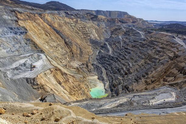 Azərbaycan bentonit istehsalını 28 % artırıb