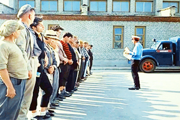 İşçi qüvvəsi çatışmır deyə “tüfeylilərə” qarşı reydlər...