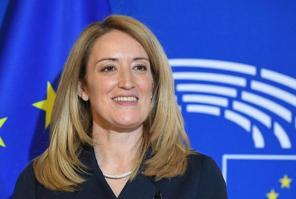 "İranda azadlığın vaxtıdır" - Roberta Metsoladan PAYLAŞIM